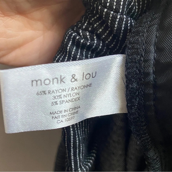Monk & Lou Anthropologie B/W striped pull  on pants Sz L - Picture 7 of 10